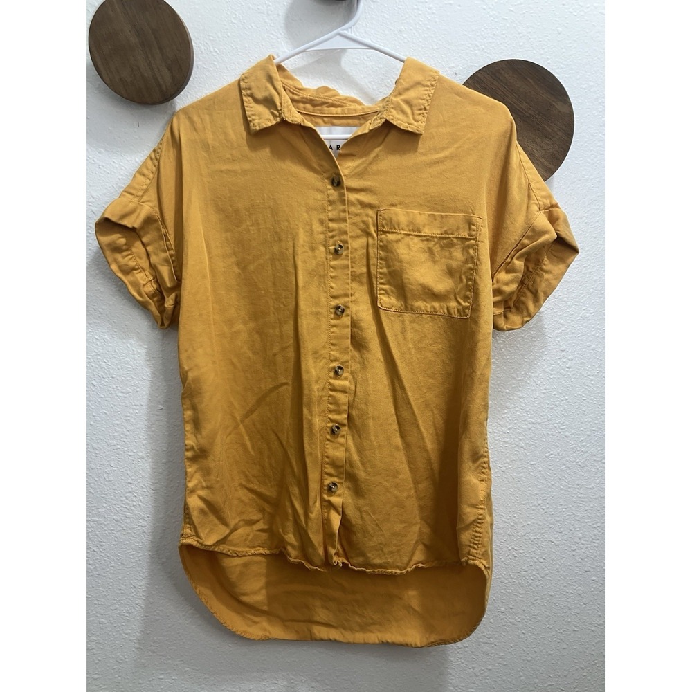 Mustard Button-Down Short Sleeve Shirt